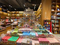 -百新书局(尚悦湾店)