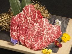 -韩烧牛中牛·甄选黑牛烤肉(黑金店)