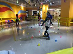 -阿布溜溜·轮滑(21世纪太阳城店)