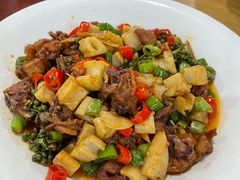鲜椒鸡-闻道食府烙饼卷带鱼(原车耳营店原大觉寺店)