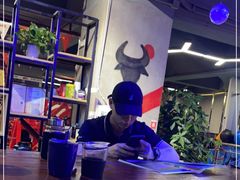 -KingBull私教健身&格斗订制(龙井商业中心店)