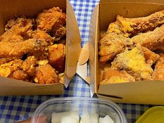 炸鸡一半一半-富乐满韩国正宗炸鸡韩国料理(虹泉路店)