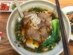-湘人龙记老长沙米粉(鸟巢店)