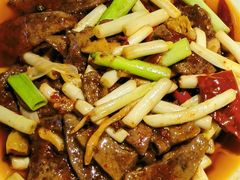-万重锦·人文川菜馆(骡马市店)