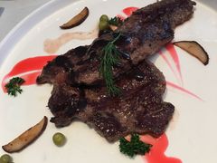 -马克西姆俄罗斯餐厅(通亚街店)