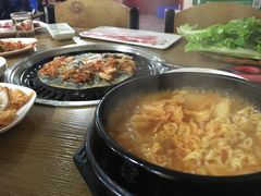 -豚豚猪村烤肉·韩国烤肉(总店)