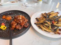 -峨嵋小镇·川菜(勒泰中心店)