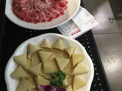 -龙记斑鱼火锅鲜切牛肉自助(红山路店)