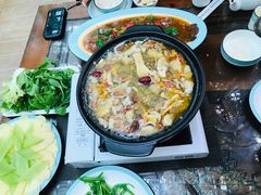 -阿鹏故事云南野生菌火锅(人民路店)