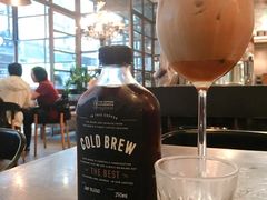 -The Coffee Academïcs(铜锣湾店)