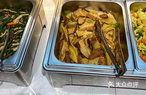 Stir-fried Potato Slices with Green Pepper and Fried Tofu