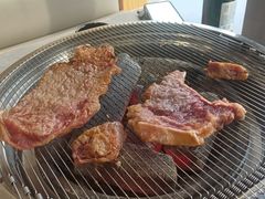 -啊美丽炭火烤肉(滑翔一店)