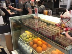 -CoCo都可(湖滨银泰店B区店)