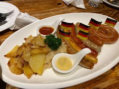 香肠拼盘-1886德国汽车餐厅(外滩十六铺码头店)