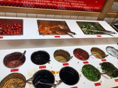 自助调料区-贤合庄卤味火锅(安吉万达店)