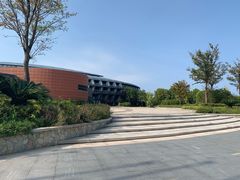 -上海滴水湖皇冠假日酒店