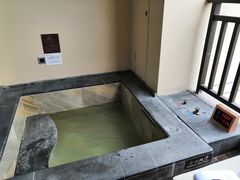 -清远熹乐谷温泉度假酒店