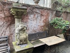 -古董花园(思南路42弄小区店)