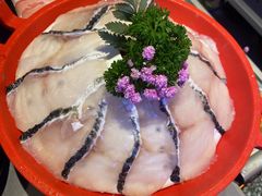 9秒黑鱼片-鮮樂門重庆美蛙鱼头火锅(恒隆店)