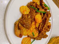 -闫府私房菜(经四路万达店)