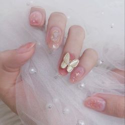 -七彩虹美甲美睫 半永久