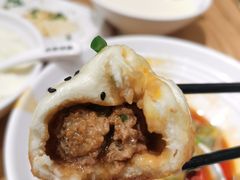 -弄堂咪道-饭香·面香·馄饨香(汇锦广场店)