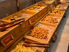 -山焱·炭火自助烤肉(周浦万达店)