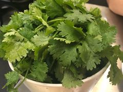 -胡须佬鸡煲四季火锅店(石厦西村直营店)
