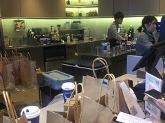 -瑞幸咖啡(平安滨江金融中心店)