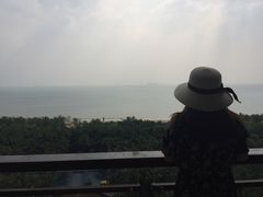 -三亚湾海居铂尔曼度假酒店