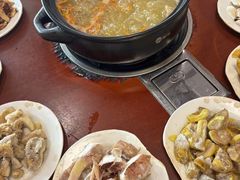 -菌之家·专业纯野生菌火锅·特色炒菌