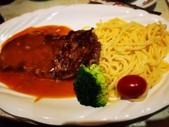 -香港新发烧腊茶餐厅(万象店)