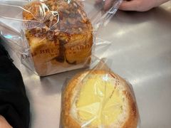 -顶东面包花园·生日蛋糕(香榭丽店)
