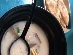 -鸭小妹鸭血粉丝(老门东店)