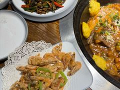 -万里闯关东铁锅炖菜馆(高新旗舰店)