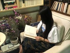 -斯多格书乡(北京大学畅春园店)