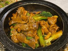 啫啫一品煲-粤·向群饭店(龙津东路总店)