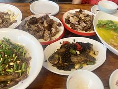 -老鼎万春卤菜(五代传承创始老店)