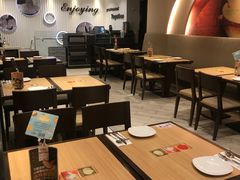 大堂-必胜客(WOW中心城店)