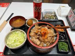 -牛邸·烧肉饭(来福士店)