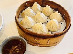 -馋三尺蟹粉小笼(人民广场店)