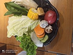 -呷哺呷哺 黄金牧场 (盛世天骄店)