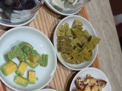 -阮大兴糕团(滨江宝龙店)