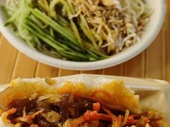 -二孃鸡爪爪(东郊记忆店)