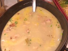 鸭架炖白菜豆腐汤-青年公社烤鸭(宝杨宝龙广场店)