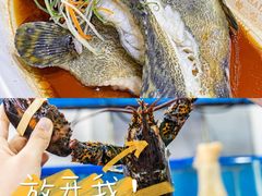 -四川小胡子海鲜(丁村万人海鲜广场店)