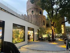 -J Create城市露营咖啡·简餐·宠物(上海动物园店)