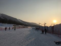 -中旅松花湖滑雪场