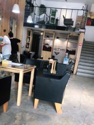 -马克男发时尚店