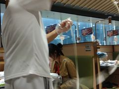 -海底捞火锅(新松江路店)
